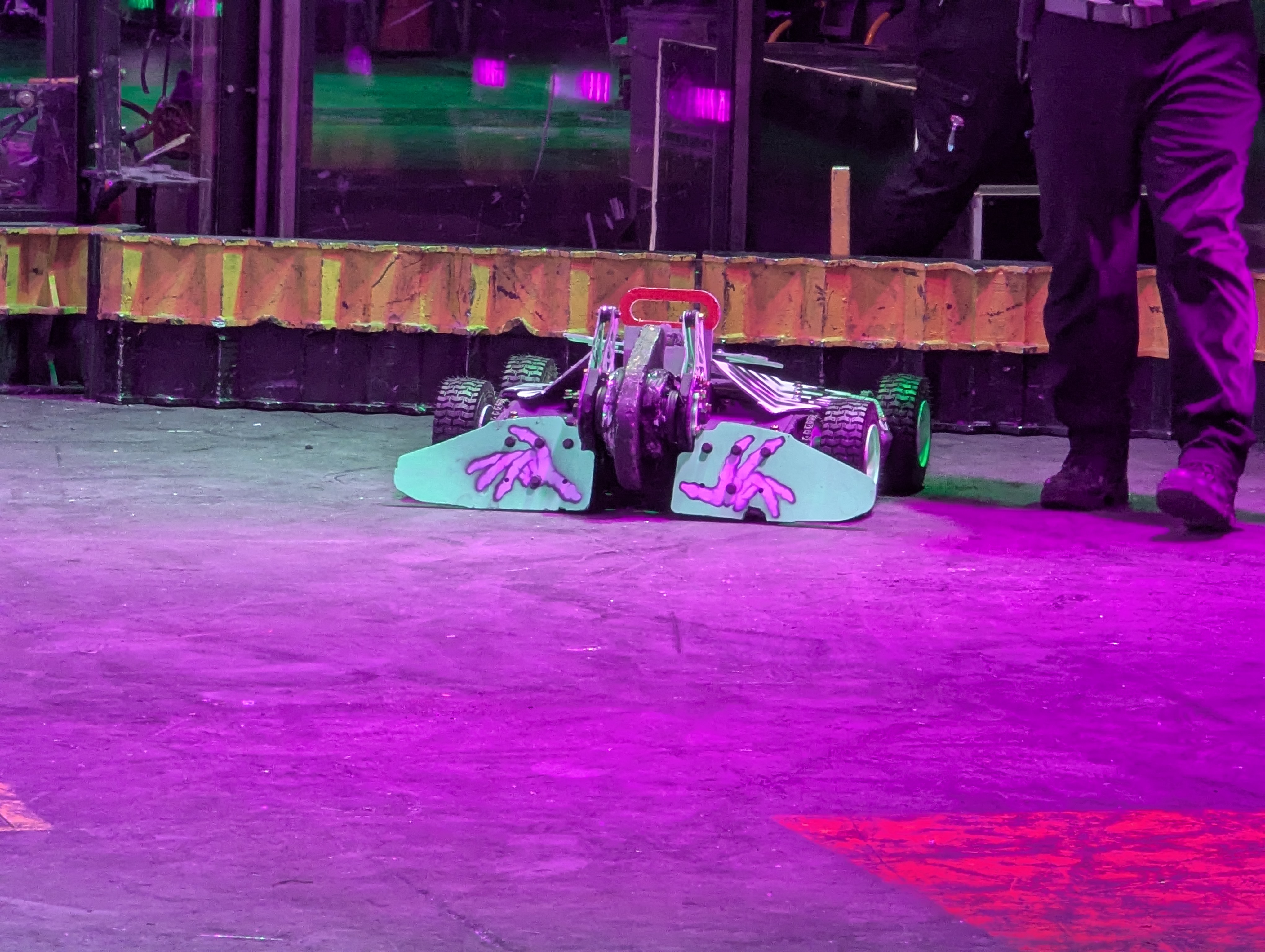 Las Vegas, BattleBots Arena, Witchdoctor